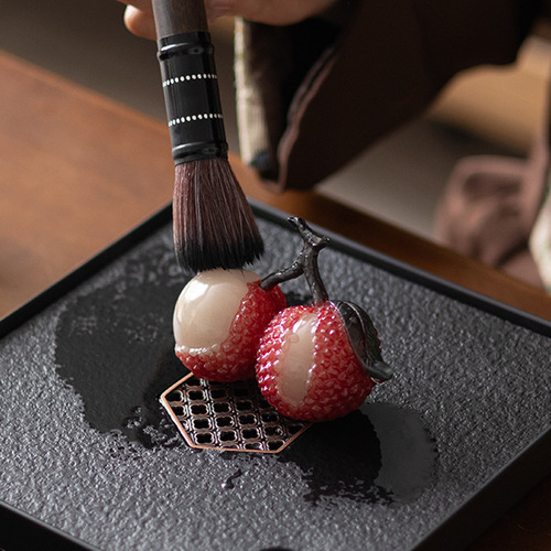 Litchi Color Changing Tea Pet High-End Ornament Simulated Pettable Creative Personalized Tea Table Tea Tray Tea Ceremony Accessories Decor Tea Toy