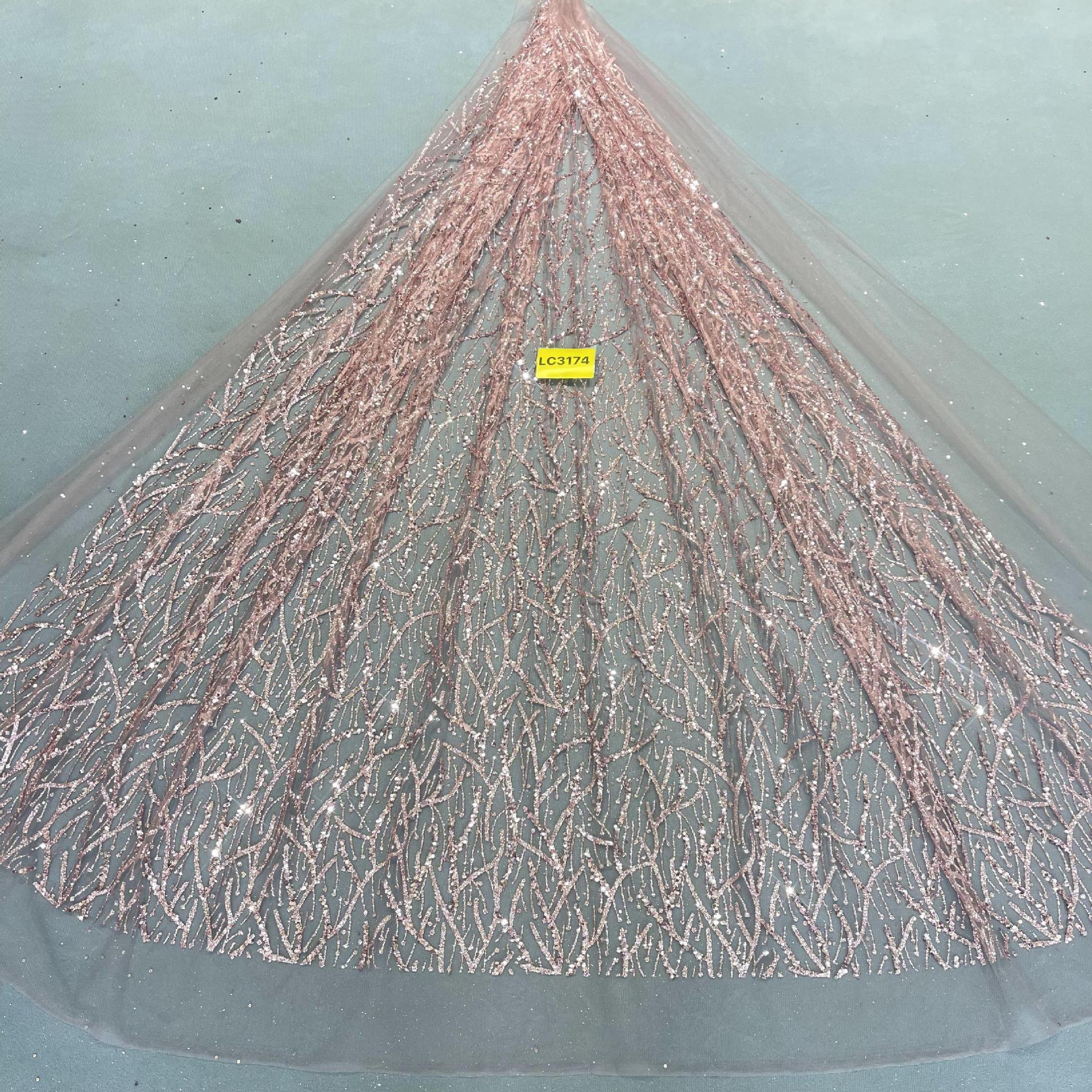 LC3174款花型10Y起订 婚纱礼服面料 网纱洒金片 喷金花型面料