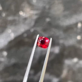 宝石手饰;宝石项饰;宝石耳饰