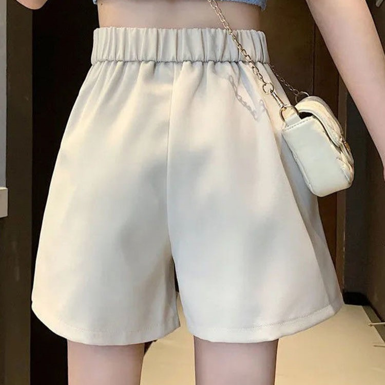 2026夏季新款时尚高腰显瘦百褶阔腿裤女休闲设计感西装舒适短裤子