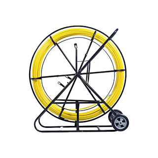 穿管器
