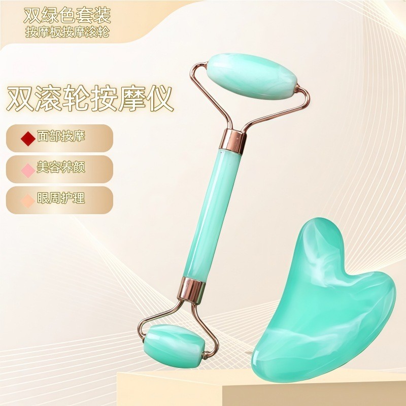 Rodillo facial de cristal en forma de corazón para masaje y lifting