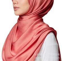 2021年新款色丁褶皱点点绸缎围巾 马来西亚 印尼女士包头纱巾
