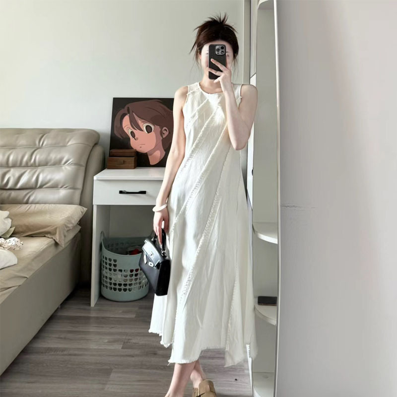 Small White Sleeveless Vest dress Women 2025 Spring New Simple Irregular Rap Waist Dress