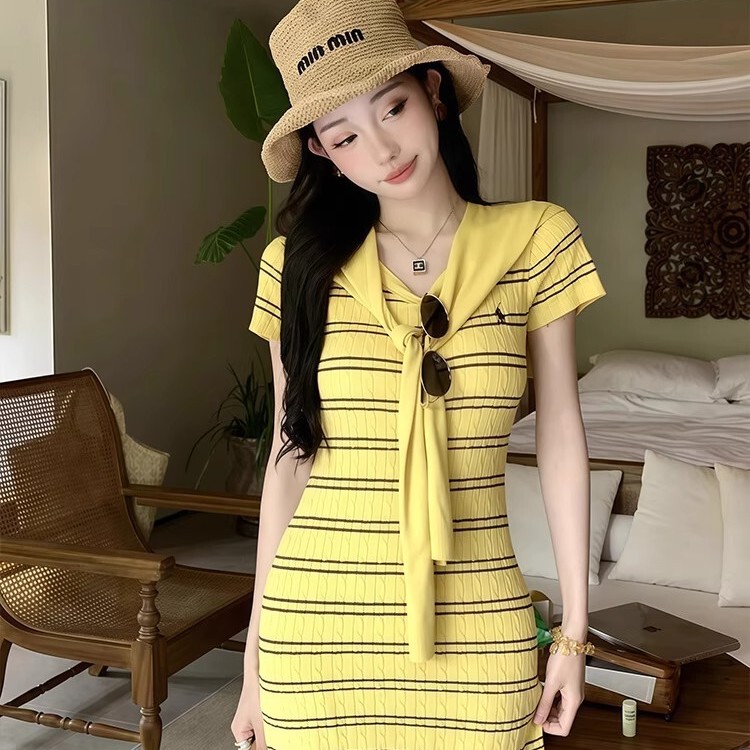 Pure Desire Sexy Knitted Short Sleeve Dress Women's Summer New Slim Fit Striped Hip Skirt Shawl Suit