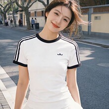 26�羳����������ʱ������T����Ů�ļ�Բ������˶�����KD3684
