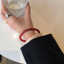 A��Ȼ�t����������CŮ���A�l���C����Ů���L�tɫ������ĸ�H��