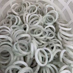 �½�����ȻA؛��ɽ�����C΢覿���Ȧ�A�l�h����Ʒ��z��Ů��