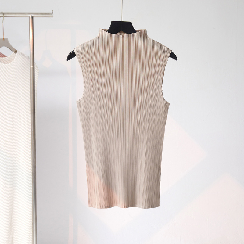 Miyake Special Cabinet All-match Pleated Top Women's Sleeveless Summer New Slim-fit Slimming Vertical Collar T-shirt Vest for Outer Wear Miyake Special Cabinet All-match Pleated Top Women's Sleeveless Summer New Slim-fit Slimming Vertical Collar T-shirt Vest for Outer Wear