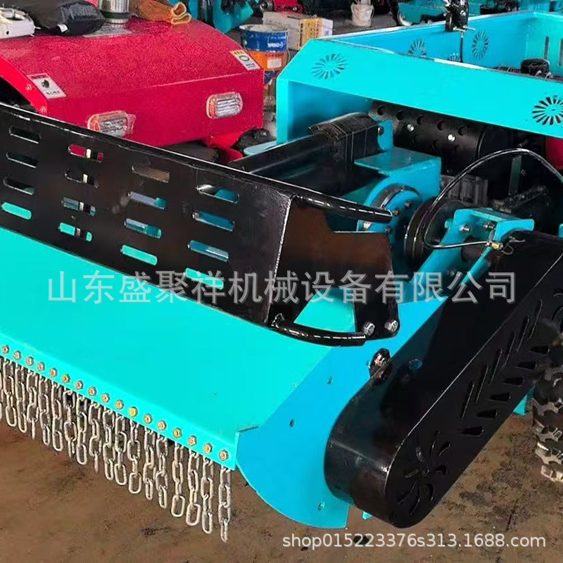 厂家销售汽油多功能开荒除草机小型履带式遥控割草机