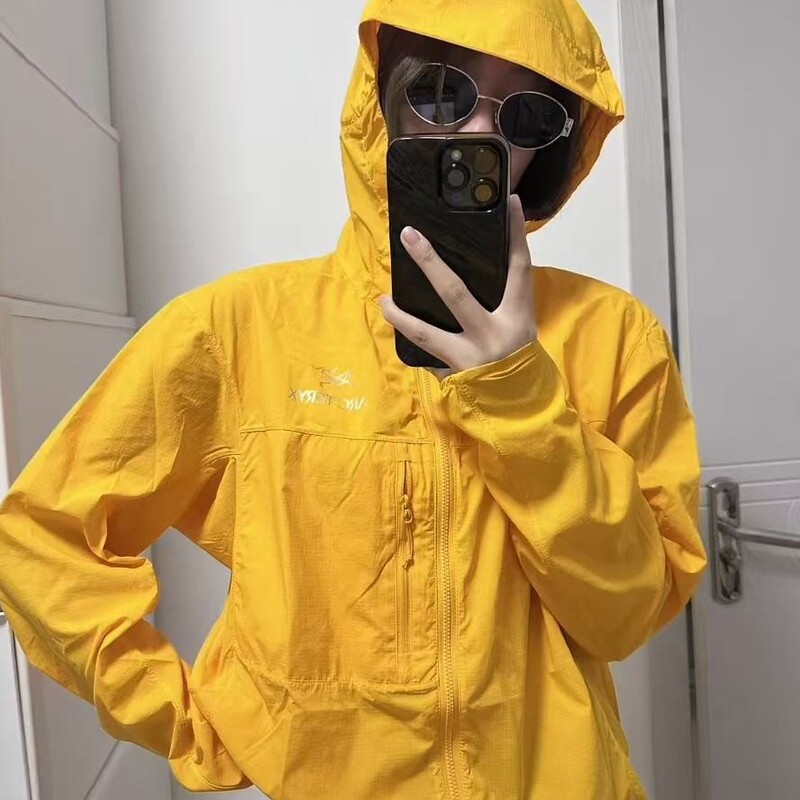 New Squamish Sun Protection Clothing, a Must-Have Summer Jacket, Skin-Friendly Clothing with Uv Protection and Wind Resistance