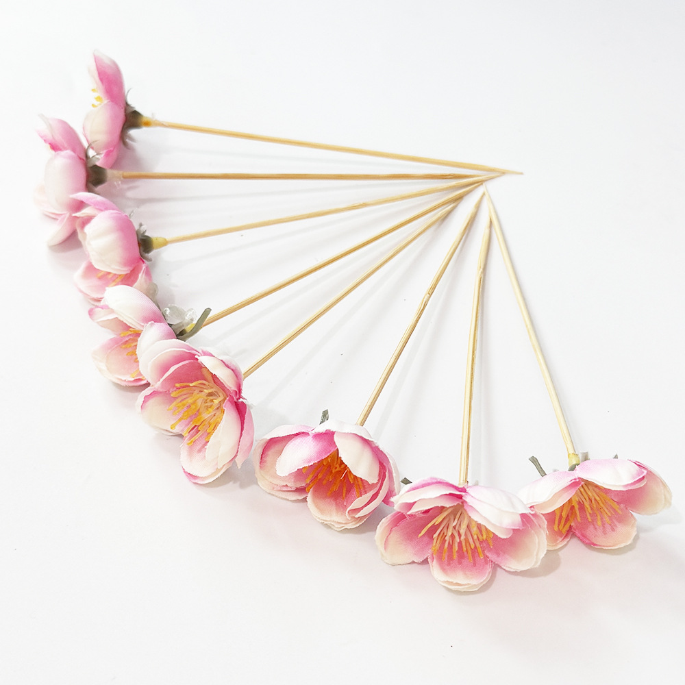 Simulación creativa Plum Blossom Peach Blossom Pear Flower Signo Decoración de platos fríos Firma de inserción Signo de frutas desechable Plato de frutas Decoración de postres