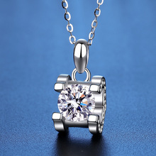 韩版时尚莫桑石牛头镶钻项链女镀18K白金女士锁骨链吊坠一件代发