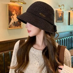 秋冬女小香风渔夫帽韩版时尚防风帽显脸小时髦日系文艺细纹格纹帽