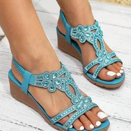 平底凉鞋;坡跟凉鞋;平底拖鞋