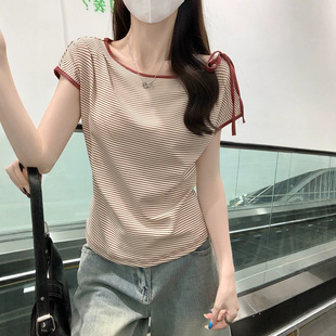 �Ƽt���l�y��ϵ���ް���������T��Ů�ļ�һ�ּ�ײɫ�l�yt��Ů����