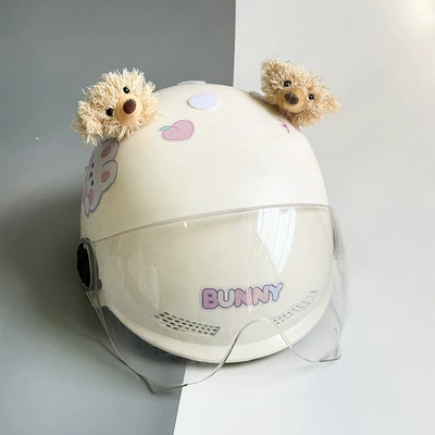 ears and bow ties, Motosiklet dəbilqələri