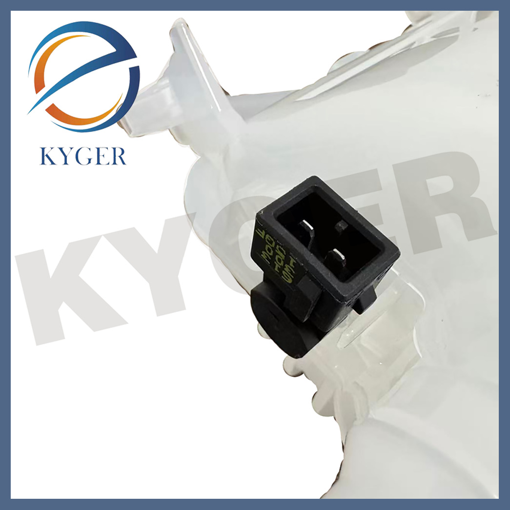 Suitable for Land Rover New Defender Auxiliary Water Kettle Lr166954 High Quality Auto Parts Kyger