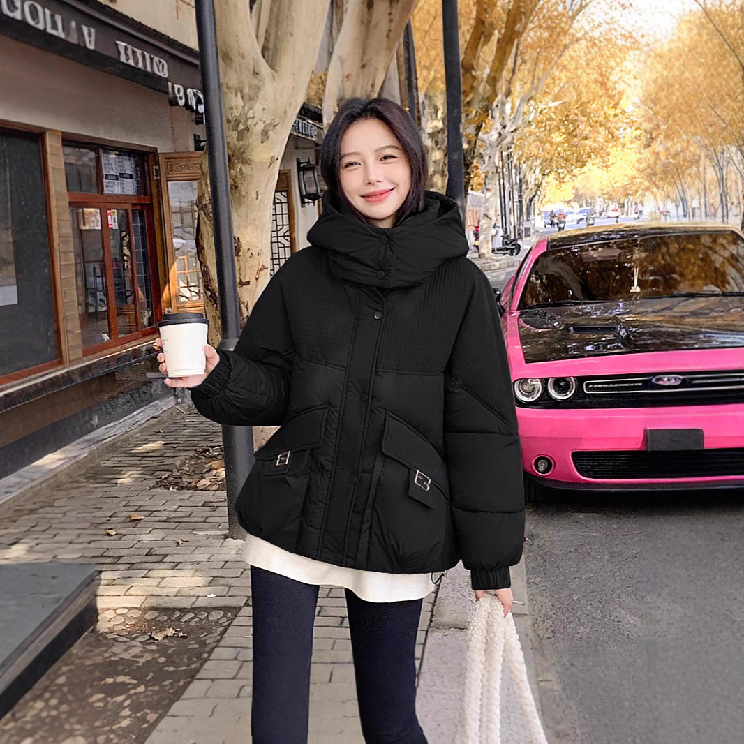 2025 nueva ropa de algodón de invierno corto coreano chaqueta suelta de moda pequeña chaqueta de algodón gruesa image 4