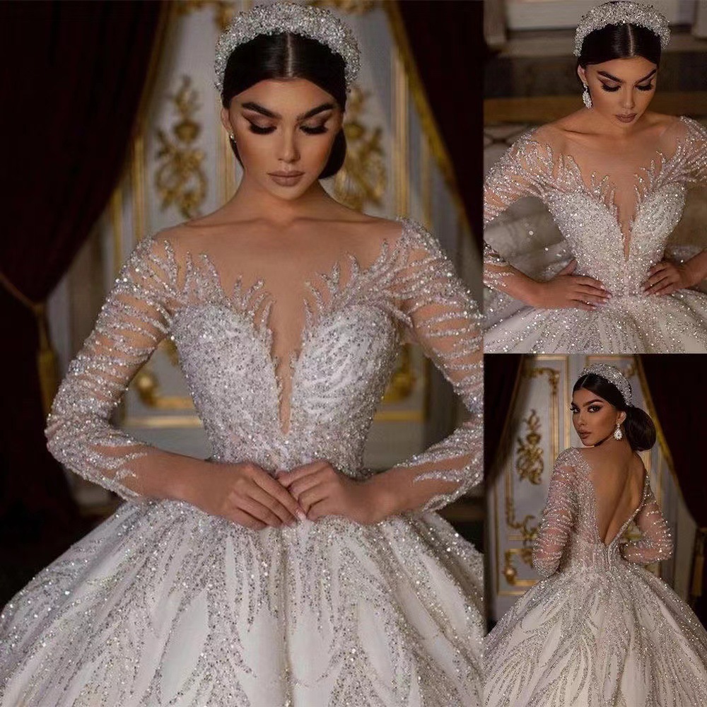 Abito da sposa da donna con strascico a cattedrale, abito da sposa in pizzo di grandi dimensioni per matrimoni estivi_voghion.com