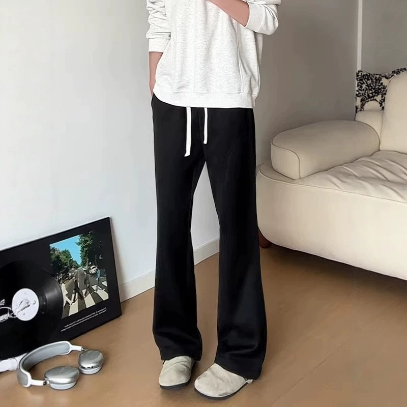 2026 Huamian American-style men's sweatpants, loose straight-leg, slightly flared curved pants, simple and versatile casual pants, sports pants 2026 Huamian American-style men's sweatpants, loose straight-leg, slightly flared curved pants, simple and versatile casual pants, sports pants