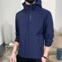 新款春秋登山运动冲锋衣