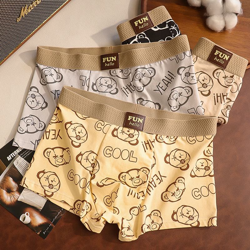 Multiple Packs of Cute and Exquisite Pirate Bear Pure Cotton Men's Underwear, Trendy Campus Style Cartoon Boxer Shorts for Boyfriend