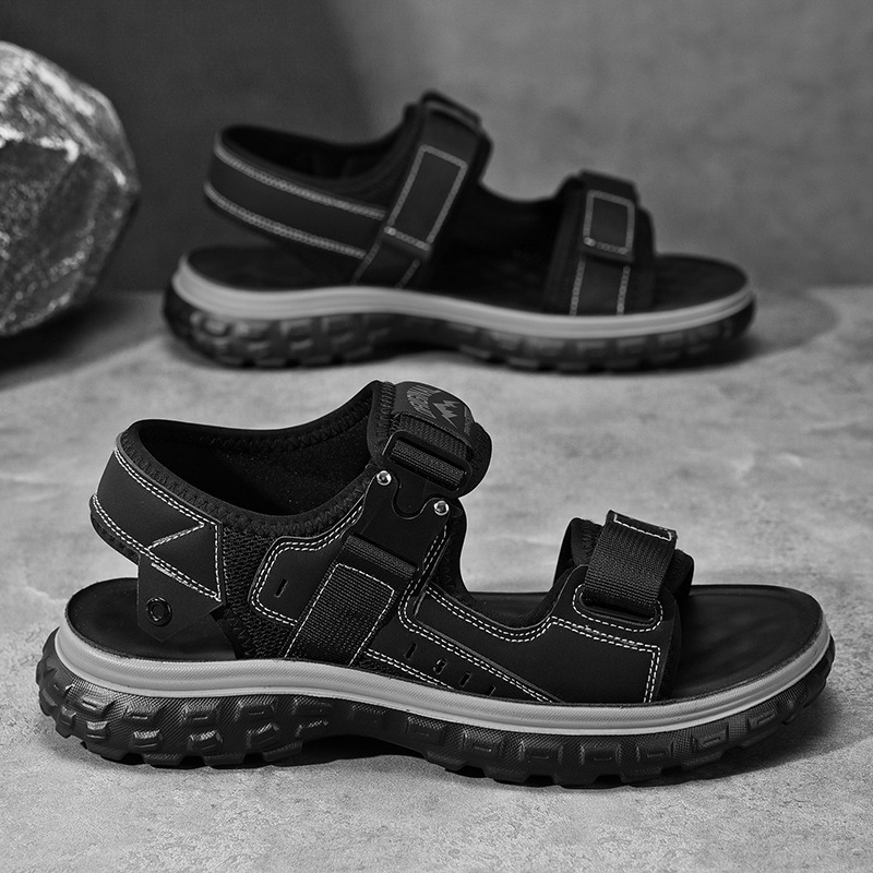 Sandalias romanas para hombres verano 2025 nuevo tipo de neumáticos antideslizantes con suela gruesa Velcro 2 - en - 1 sandálias de playa