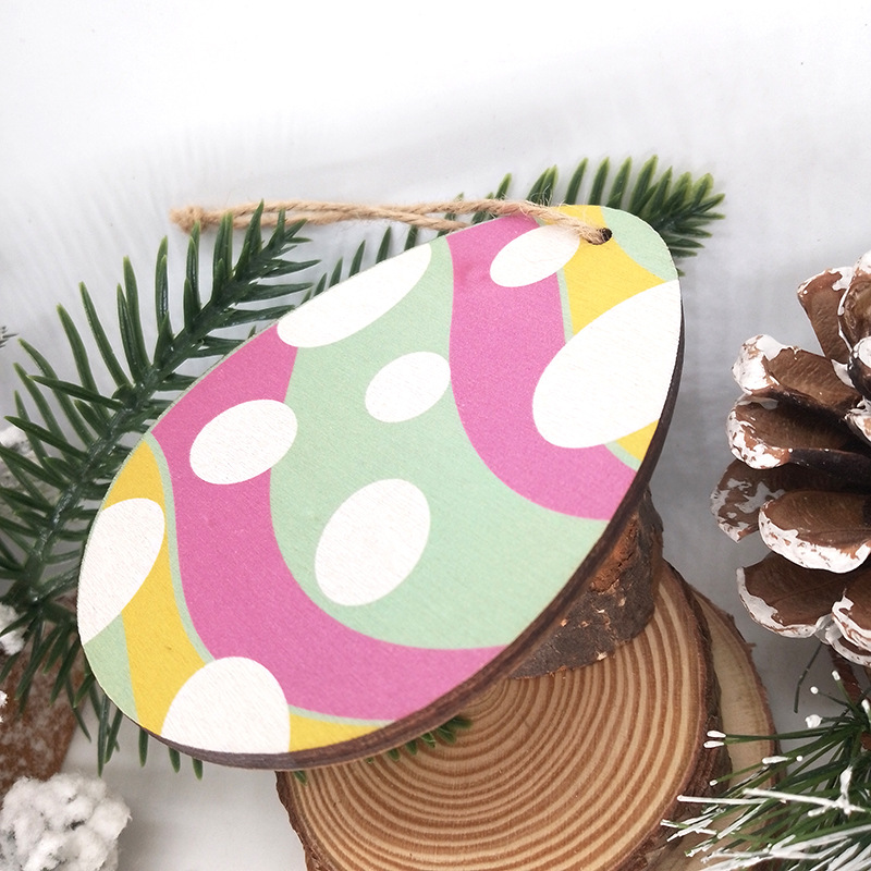 Cruz-frontera popular colgante de huevo de madera uv impresión decoración de pascua oval artesanía de madera huevo de colores chip de madera