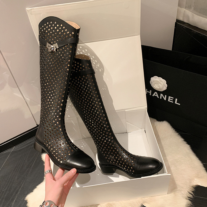 Boot nữ cổ cao lỗ rỗng dây thắt lưng khóa — Màu đen chi tiết 27