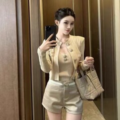 小香风金属扣长袖针织开衫+打底吊带背心修身显瘦两件套秋冬新品