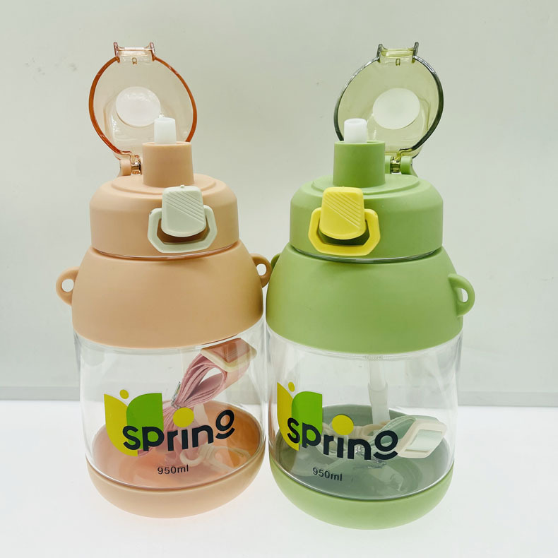 Chengfeng deportes al aire libre taza de agua con paja de plástico 900ml capacidad de gran capacidad deportes taza de agua portátil taza de paja