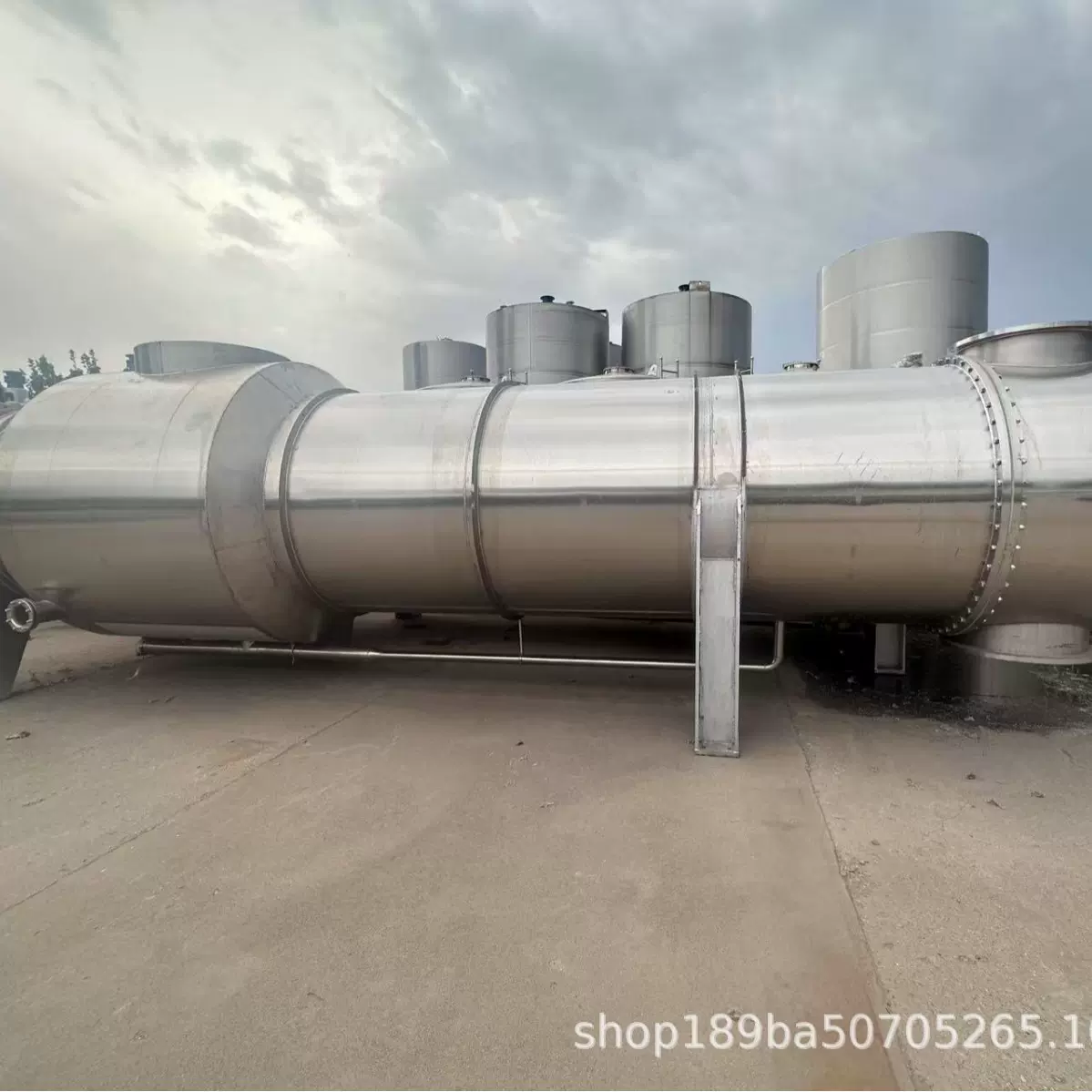 厂家生产1-100吨卧式储罐 304不锈钢 工业酒精桶装液体乙醇大容量