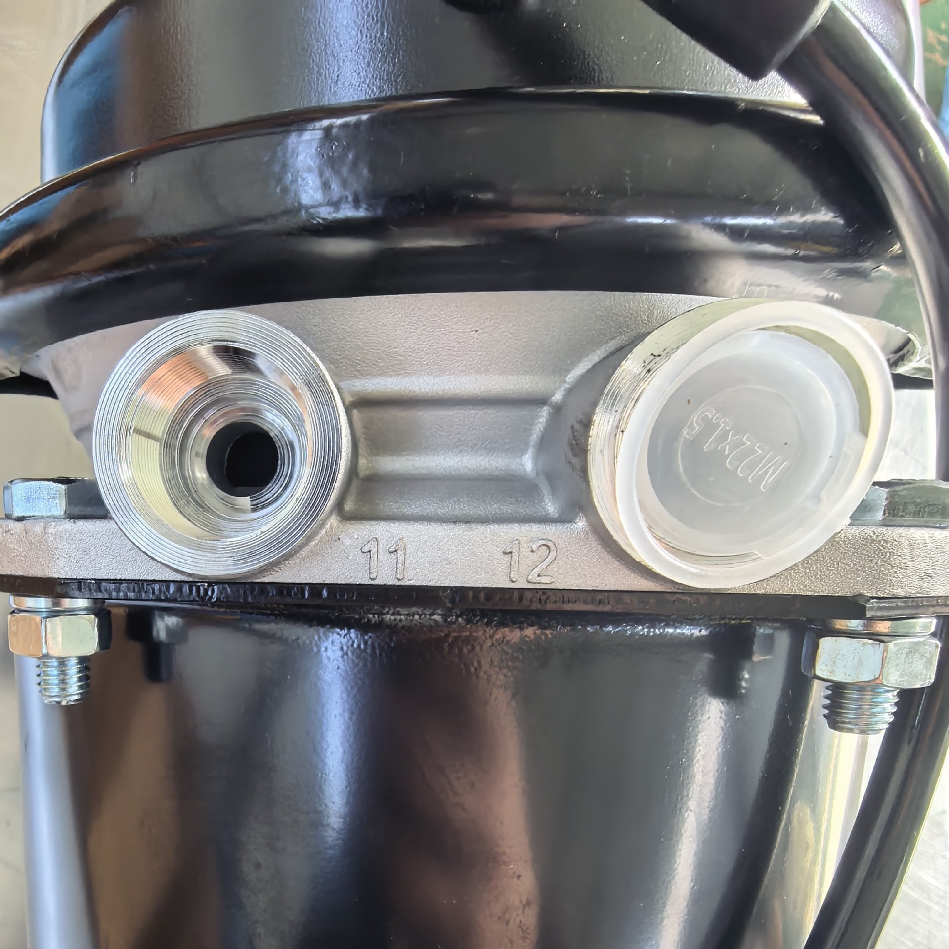 Steyr middle rod L=185, Beiben, Sinotruk heavy-duty truck, Shaanqi spring brake chamber brake sub-cylinder factory
