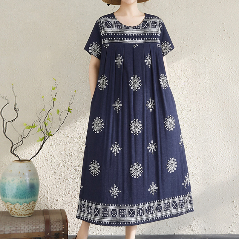 Summer Printed Cotton Silk Dress for Middle-Aged and Elderly Women Plus Size Plus Size Mother's Short-Sleeved Home Wear Nightgown Can Be Worn Outside