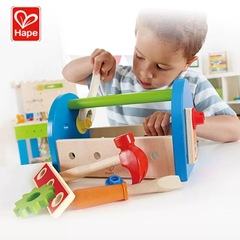 私の最初のツールボックスの赤ちゃん男の子と女の子のナットを分解して知育玩具を組み立てる