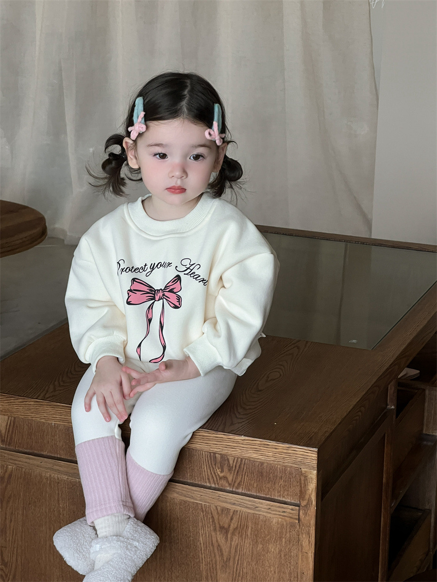 Ropa protectora para niñas juego de fondo versión coreana de ropa infantil de primavera y otoño juego de ropa infantil de otoño ropa infantil ropa protectora para niñas
