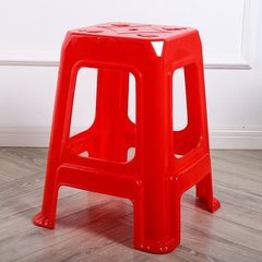厚みのあるプラスチックスツール、調理済みプラスチックスツール、リビングルーム、家庭用大人用プラスチックスツール、ハイスツール、ダイニングチェア、正方形のスツール、滑り止め、積み重ね可能
