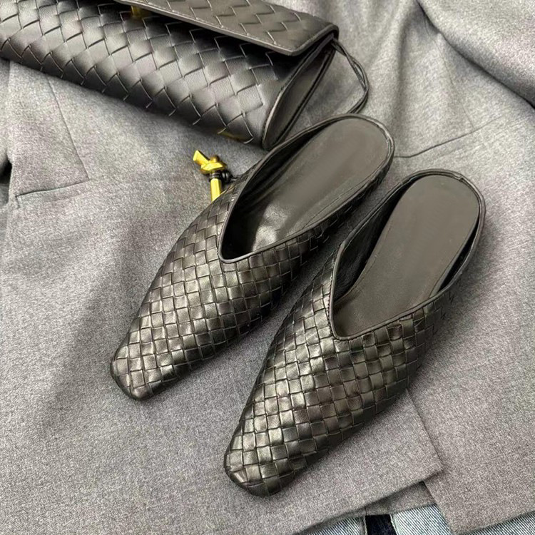 Gold Woven Mules Women's Sandals Summer New First-Layer Cowhide Square Toe Low Heel Outer Wear Fashionable Women's Slippers