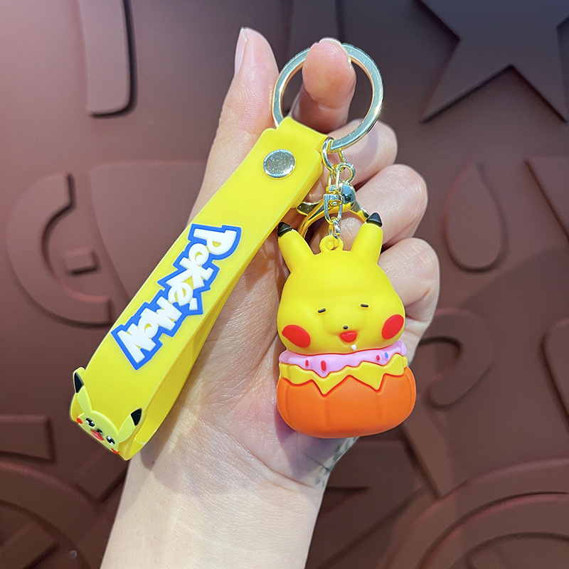 Extraño Pumpkin Pikachu - Saliva