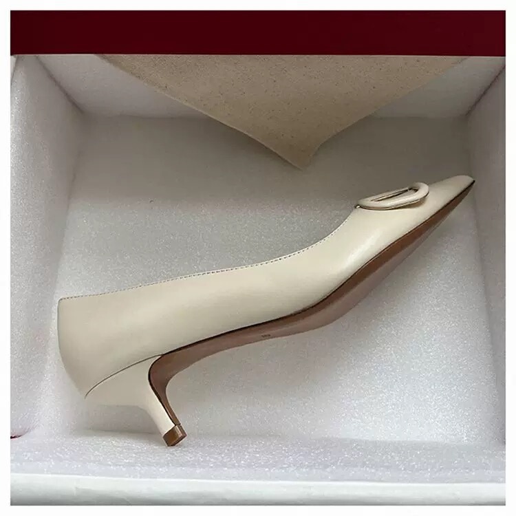 Small Heel, Metal Buckle, V-Shaped Pointed Toe, Calfskin Single Shoes, Small High Heel, Patent Leather, Matte Leather Surface, Thin Medium Heel, Low Heel Women's Shoes