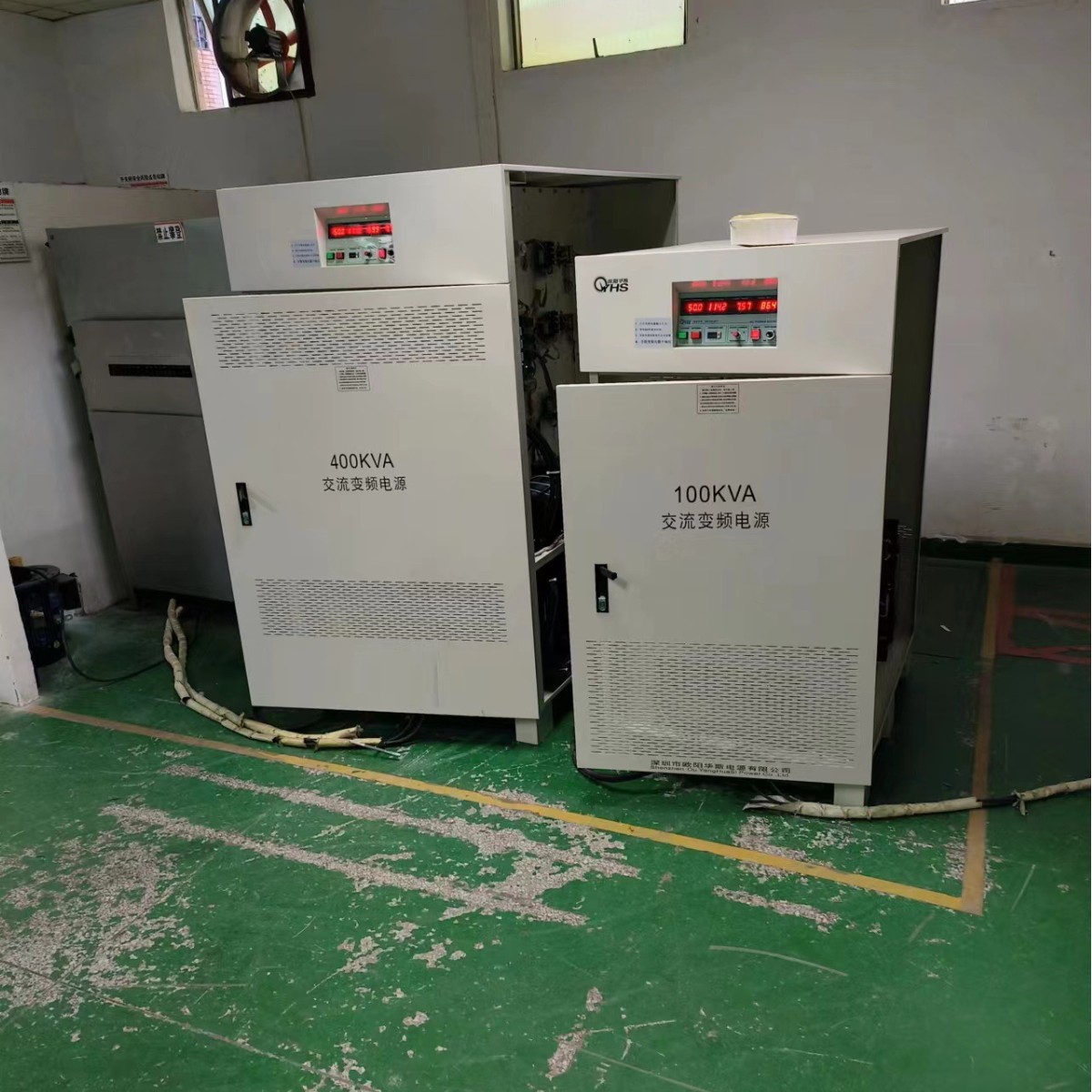 ŷ����˹����100KVA��Ƶ��Դ����ɳ�أ�����380V 60HZ�����380V