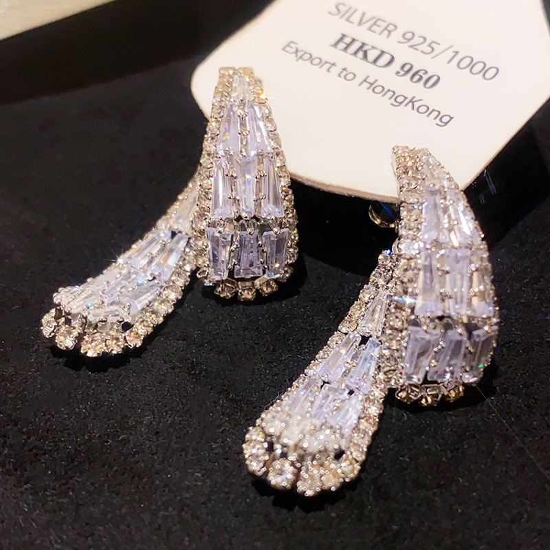Oro real arco de perlas de aretes