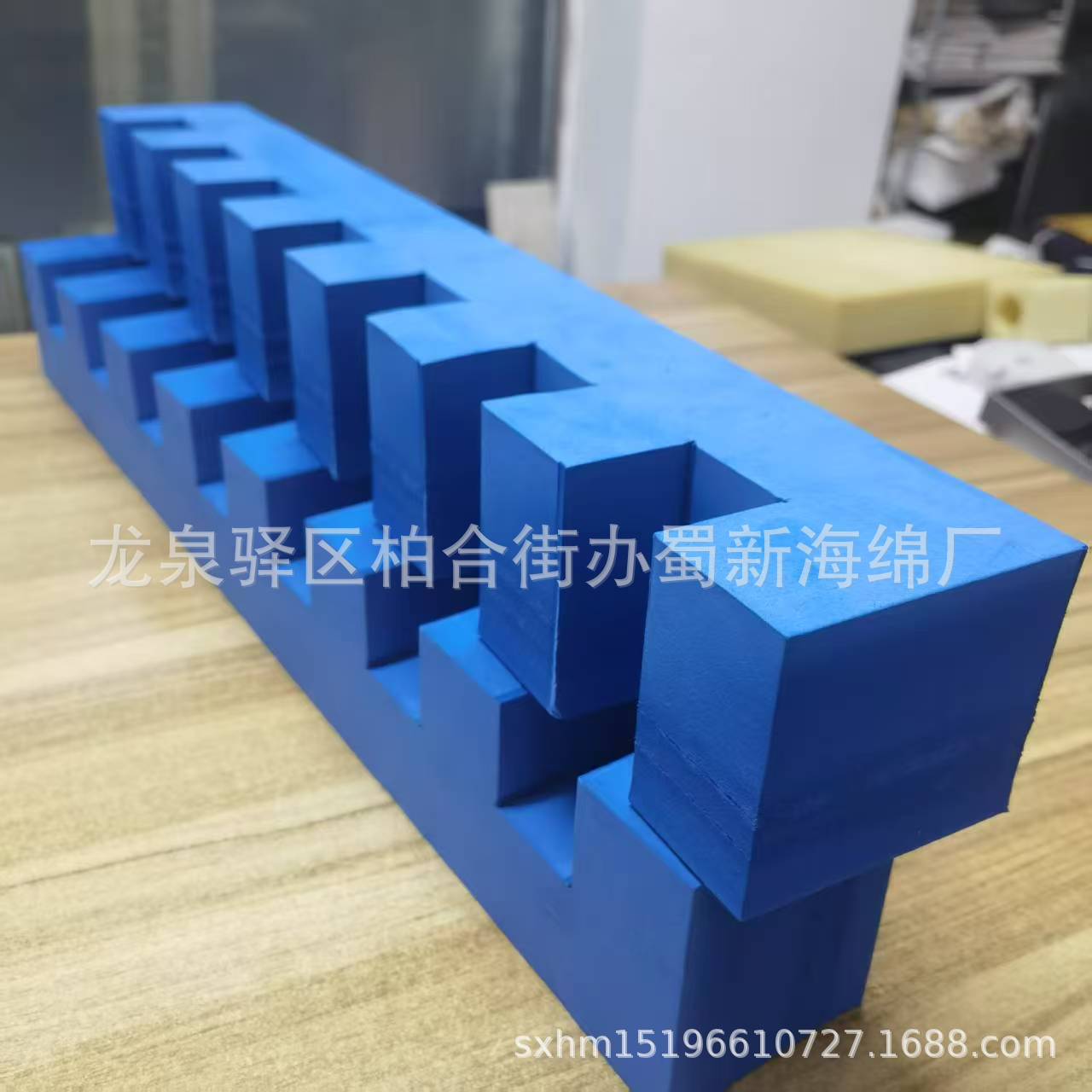 厂家供应自粘防撞泡沫垫子/汽车零部件定位卡槽/零部件防撞泡沫