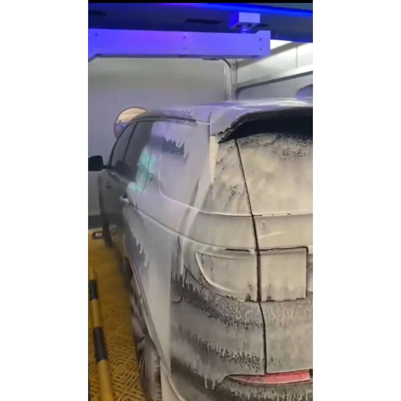 Máquina de lavado de automóviles totalmente automática computadora inteligente sin contacto lavado comercial 24 horas todo en uno lavado de automóviles 15kw alto voltaje image 5