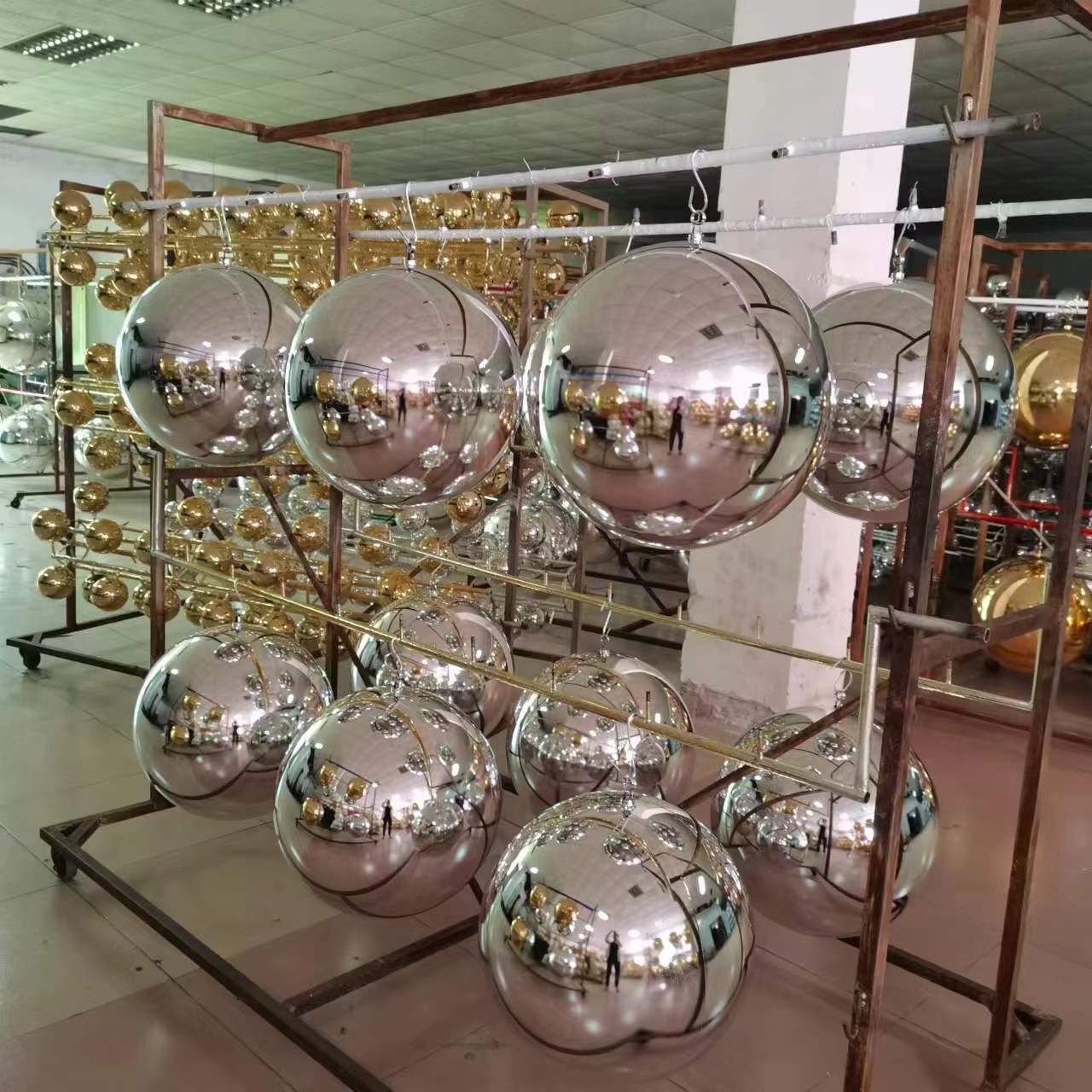 balls (10)