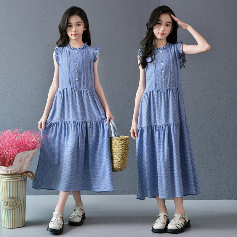 Vestido de manga voladora con cordones a cuadros de estilo de verano de niña nueva falda de línea media de temperamento de niña