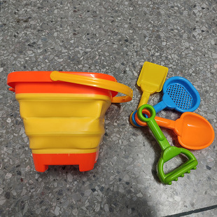 Cross-Border Foldable Water Bucket Beach Portable 2L Children's Soft Rubber Retractable Silicone Toy Beach Toy