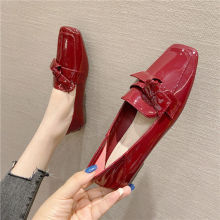 红色婚鞋女平底乐福鞋2023年秋季欧美时尚一脚蹬英伦小皮鞋女单鞋