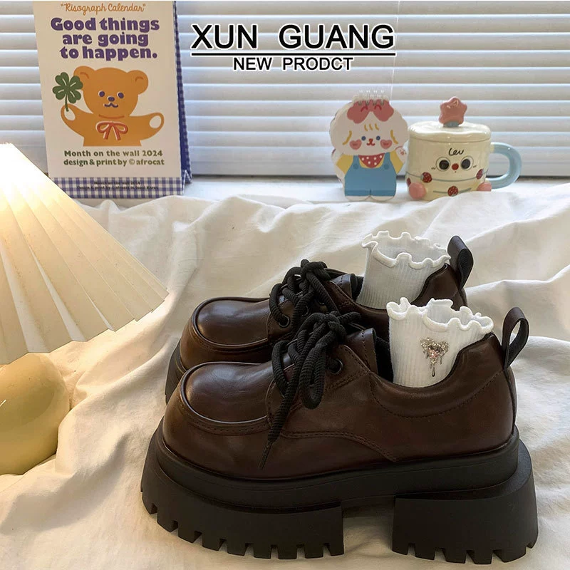 Женские кожаные туфли на шнуровке с широким носком, новинка весны-лета 2025, на толстой подошве, в стиле ретро, лоферы JK, из натуральной кожи.